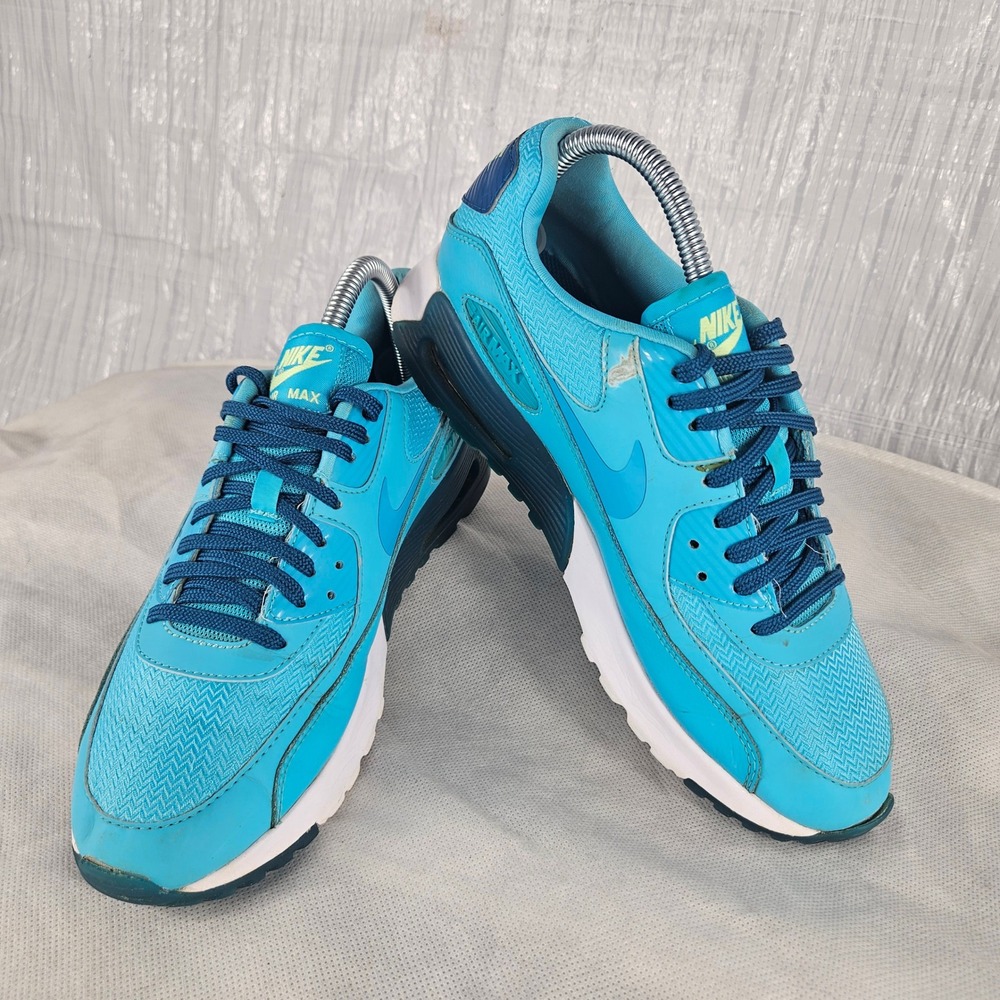 Nike Air Max 90 Womens 8.5 Ultra Essential Gamma Blue Lagoon 724981-403